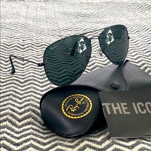 Ray Ban Aviator Large Sunglasses